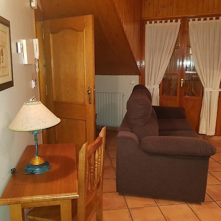 Aparta-Hotel Puertolas Escuer ภายนอก รูปภาพ